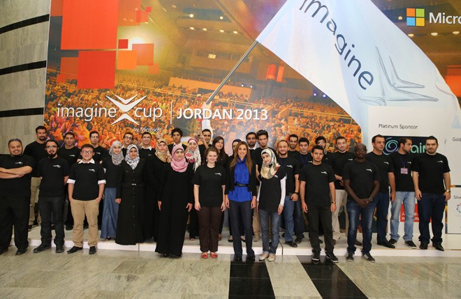 Queen Rania Honors Winners of Microsoft's Jordan Imagine Cup 2013  Competition | Queen Rania