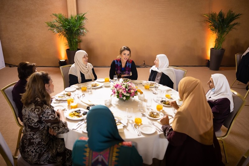 Queen Rania Hosts A Group Of Women Over Iftar In Irbid | Queen Rania